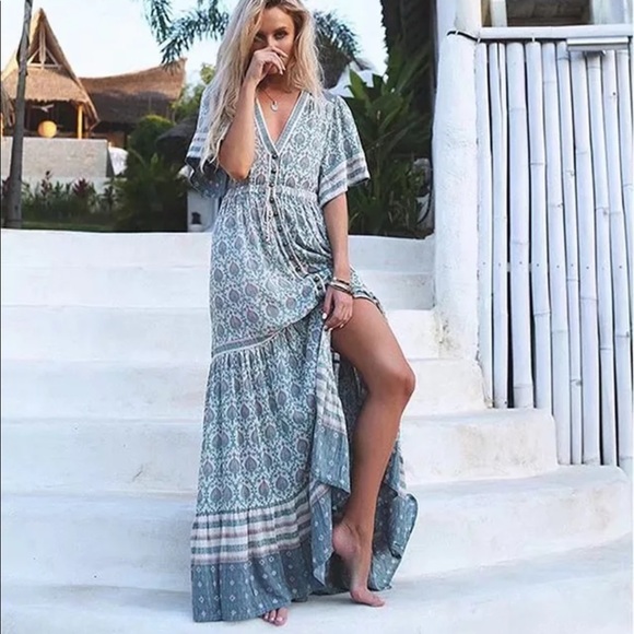 Dresses & Skirts - Bohemian Gypsy Print Kimono Maxi Dress Blue Cream